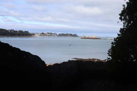 2025_09_18 Saint-Malo des Sablons au barrage sur la Rance, IMG_1127_Vue depuis la Petite Janaie
