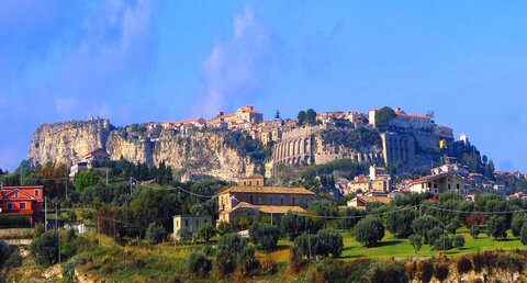 1996-Calabre_prepa, 981-Gerace-01