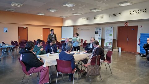 Photos réunion participative actualisation des sentiers d'interprétation du marais de Saône, 20251105_161850