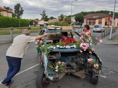 21-06 Distribution Œillets Dingue - Voisinerie, 20210621_192416