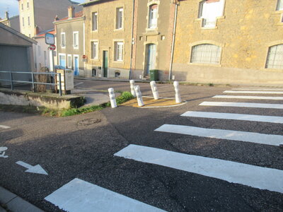 nancy_essey_les_nancy_voie_bus_tram_coronapiste, IMG_5090