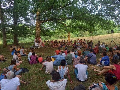 Evolutions à l'écolieu de Rhodes , 20250614_spectacle Hyphes_nuits des for&ecirc;ts