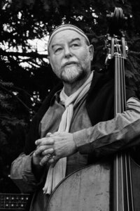 Artistes, Henri Texier