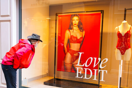 L'Instant Photo 84 : défi février 2026 - à la manière de Martin Parr, Parr02-Franck