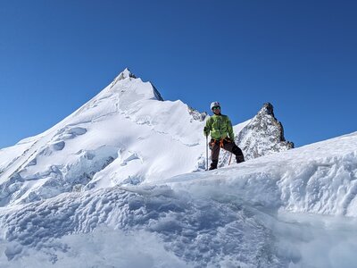 Route Impériale de Zinal - avril 2026, PXL_20260408_080045506_Bishorn-Guillaume