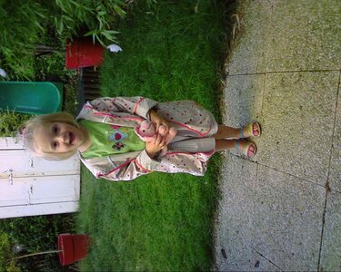 Milla, Photo004