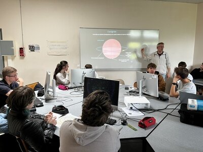 Stage Faire des mathématiques autrement, juin 2026, Astro groupe A4