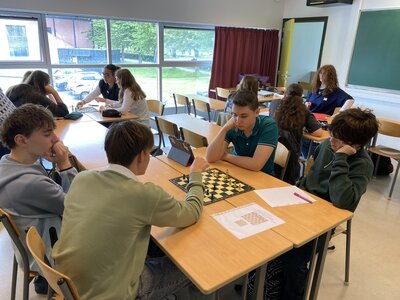 Stage Faire des mathématiques autrement, juin 2026, echec-gpeB-5