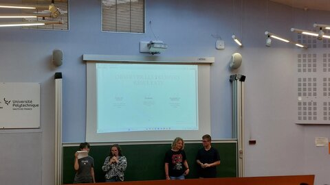 Stage Faire des mathématiques autrement, juin 2026, exposes-1-4