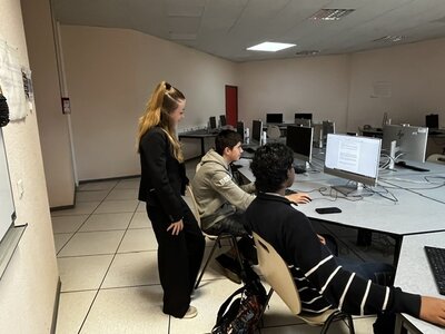 Stage Faire des mathématiques autrement, juin 2026, recherche-gpeA68