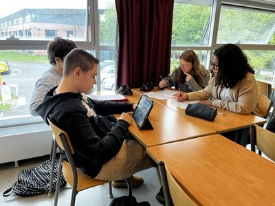 Stage Faire des mathématiques autrement, juin 2026, recherche-gpeB591