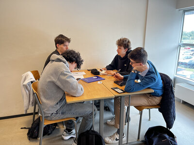 Stage Faire des mathématiques autrement, juin 2026, recherche-gpeB-4