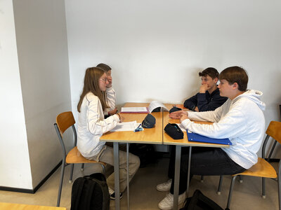 Stage Faire des mathématiques autrement, juin 2026, recherche-gpeB-13