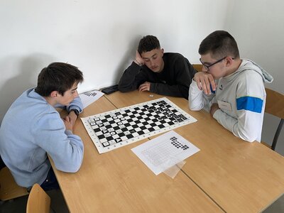 Stage Faire des mathématiques autrement, juin 2026, rithmomachie-gpeB-27