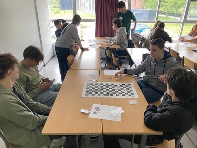 Stage Faire des mathématiques autrement, juin 2026, rithmomachie-gpeB-50