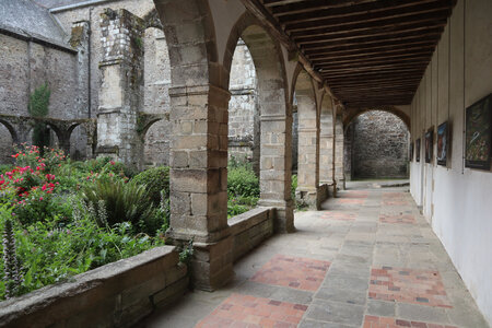 2026_06_15_Dinan, 2026_06_15_0029_L’abbaye de Léhon