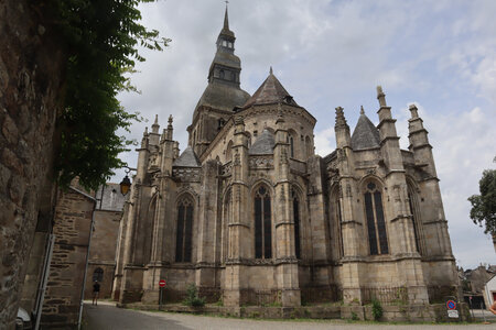 2026_06_15_Dinan, 2026_06_15_0100_La basilique Saint-Sauveur