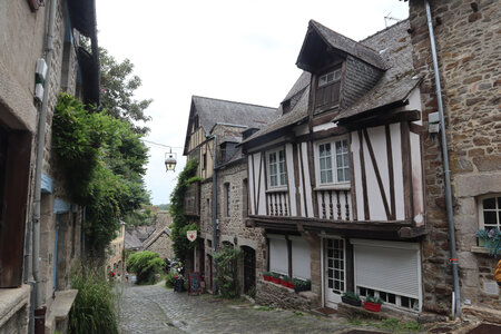 2026_06_15_Dinan, 2026_06_15_0105_La rue du Petit Fort