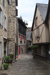 2026_06_15_Dinan, 2026_06_15_0107_La rue du Petit Fort