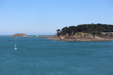 2026_06_17_Le Minihic-sur-Rance - Dinard, 2026_06_17_0233_La Cité d’Aleth depuis la pointe de la Jument