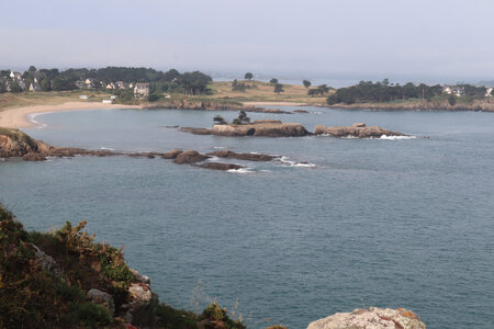 2026_06_18 Dinard - Saint-Jacut-de-la-Mer, 2026_06_18_0284_Le Port Hue et la pointe de la Haye depuis la pointe de la Garde-Guérin