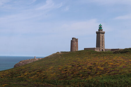 2026_06_21_ Trécelin - cap Fréhel - Sables d'Or les Pins, 2026_06_21_0485_La tour Vauban et le phare du cap Fréhel