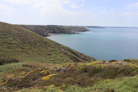 2026_06_21_ Trécelin - cap Fréhel - Sables d'Or les Pins, 2026_06_21_0490_Port au Sud-Est et la pointe de la Guette