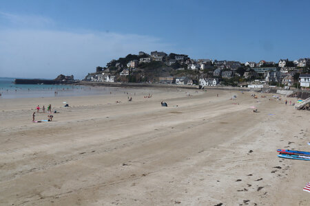2026_06_22_Sables d'Or les Pins - cap d'Erquy - Pléneuf-Val-André, 2026_06_22_0543_La pointe de Pléneuf depuis la plage