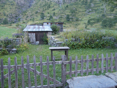 Prapic 2026, La cabane-2