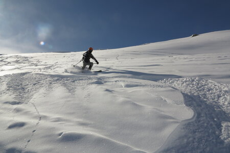 2013-02-24 au 03-03 : ski hors pistes et randonnée hautes Alpes et Piemont Italien, ski-puy-saint-vincent-escalade-aventure-2013-02-24-06