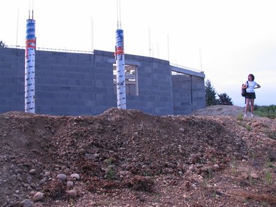 2012-07 construire à st Prim, 120805 constru06
