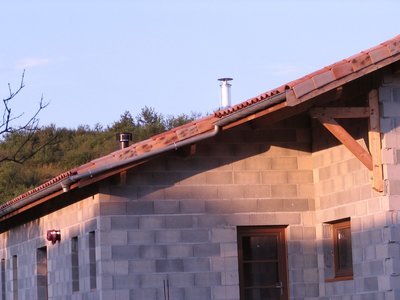 2012-07 construire à st Prim, 130816 cheminee02