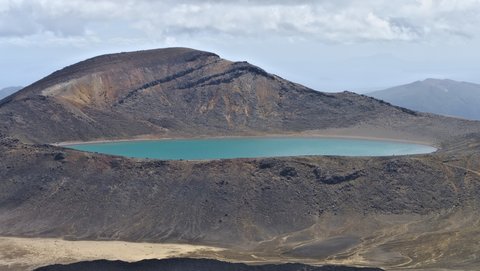 Nouvelle Zélande, novembre à janvier 2019-20, _1280360 raw Lac Bleu depuis Red Crater  Tongariro  ile du nord