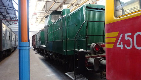 PFT-TSP - Musée Retro Train à St-Ghislain, collection du PFT (Patrimoine Ferroviaire Touristique). Certaines de ces machines roulent encore, notamment lors du festival du Bocq à la mi-août :-) , DSC05242