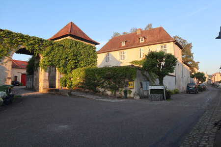 20200521 Randonnée boucle entre Maidières et la Petite Suisse, 002 Château de Casenove, Maidières