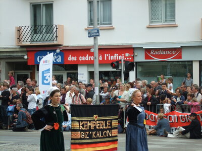 Festival interceltique Lorient 2010<br>@copyleft <a href=https://www.le-fab-lab.com>Le Fab'Blab</a> Licence Art Libre, grande-parade-festival-lorient-055