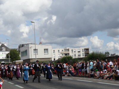 Grande parade Festival Lorient 2014<br>@copyleft <a href=https://www.le-fab-lab.com>Le Fab'Blab</a> Licence Art Libre, grande-parade-lorient2014-092