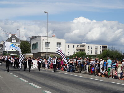 Grande parade Festival Lorient 2014<br>@copyleft <a href=https://www.le-fab-lab.com>Le Fab'Blab</a> Licence Art Libre, grande-parade-lorient2014-175