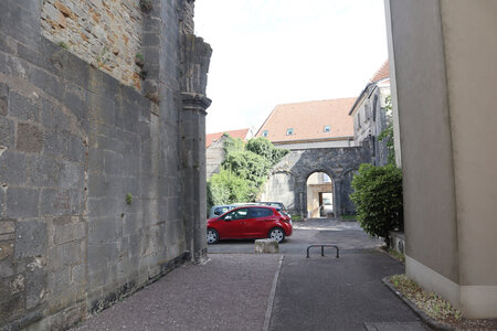 20200813-02 GR7 Ballon d'Alsace - Grancey - Beaune, 1737 Langres : vestiges du couvent des Ursulnes (rempart Ouest)