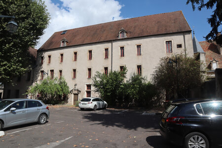 20200813-02 GR7 Ballon d'Alsace - Grancey - Beaune, 2035 Beaune : l'ancien couvent des Minimes