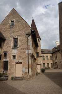 20200813-02 GR7 Ballon d'Alsace - Grancey - Beaune, 2082 Beaune : le palais des ducs de Bourgogne