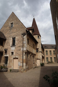 20200813-02 GR7 Ballon d'Alsace - Grancey - Beaune, 2083 Beaune : le palais des ducs de Bourgogne