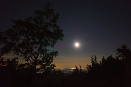 Club photo Lagnes : défi été 22 : paysage de nuit, nuit01 - jean-jacques